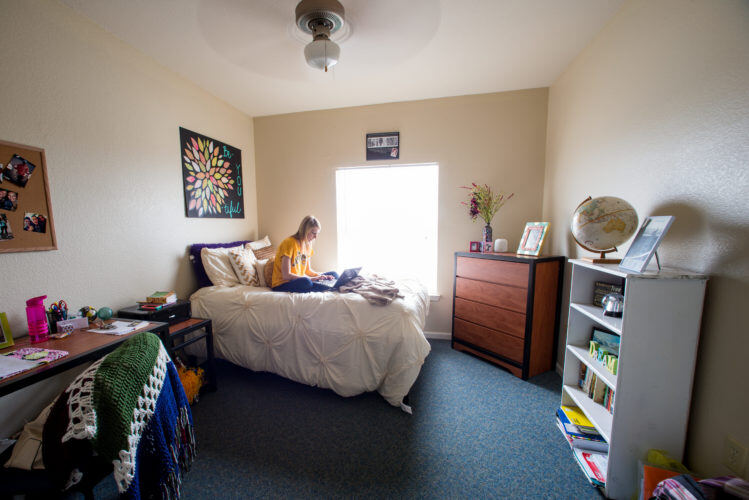 College Move Out