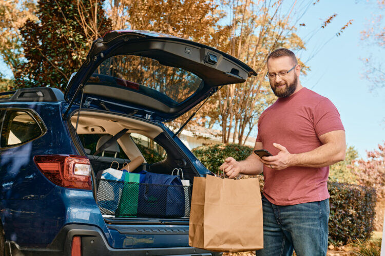 Diversifying your fulfillment strategy with options such as crowdsourcing helps retailers ensure they can meet delivery demand for any product, anytime, anywhere — building resilience into their fulfillment strategy.