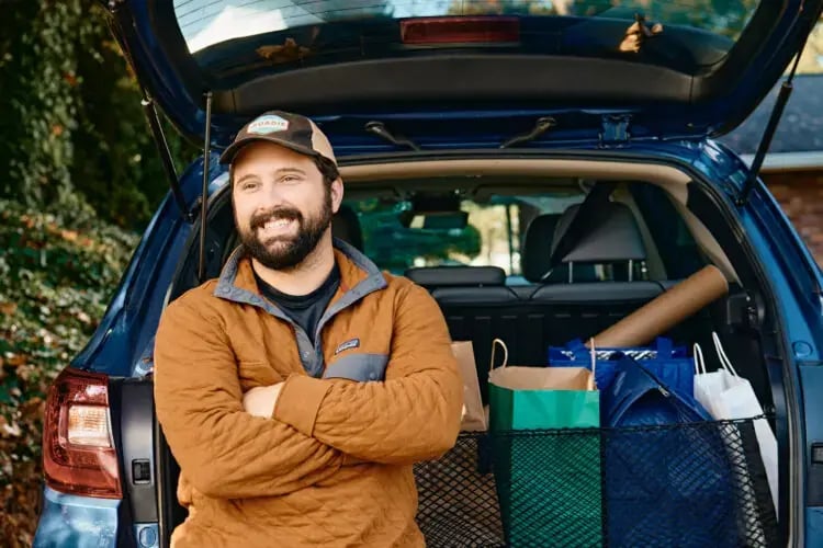 crowdsourcing for delivery from stores